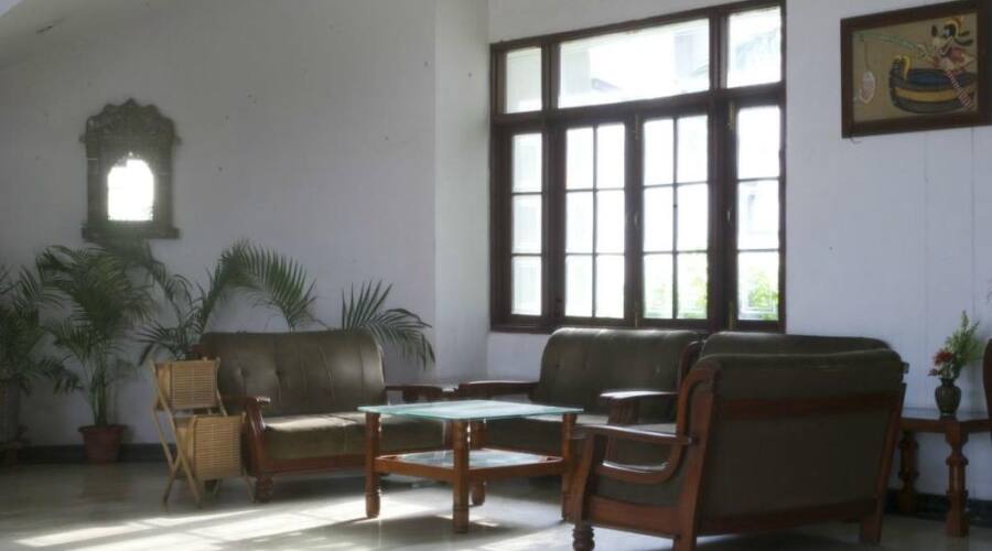 Charans Club & Resort, Lucknow 5